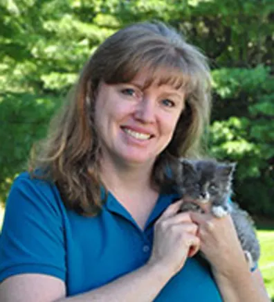 Acoaxet Veterinary Clinic Loraine Clark